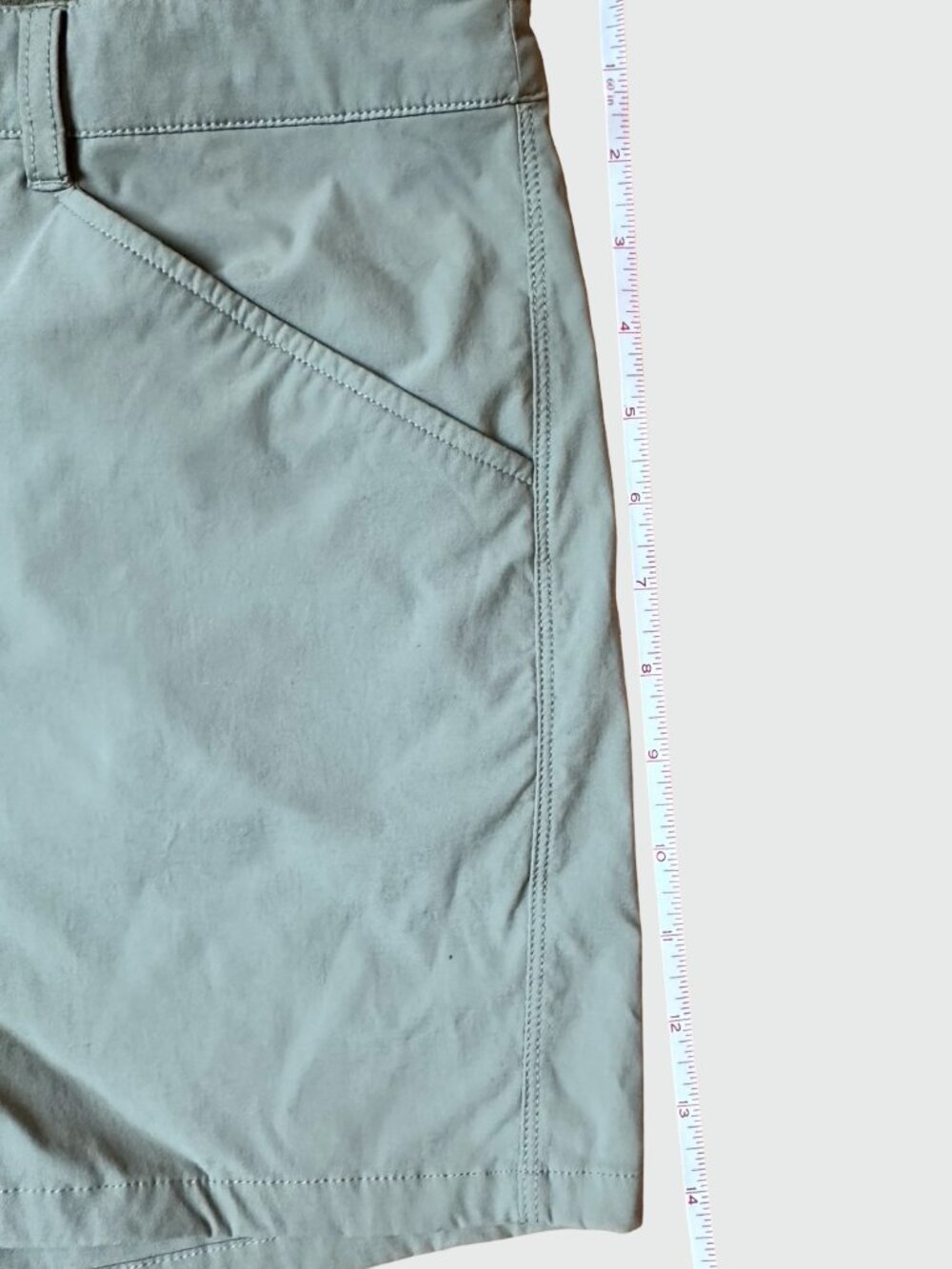 Patagonia Khaki Women's Size 8 Outdoor Hiking Shorts Gorpcore Active - Picture 6 of 13